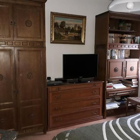 Annika Apartman Eger Bagian luar foto